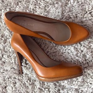 Nine West pumps